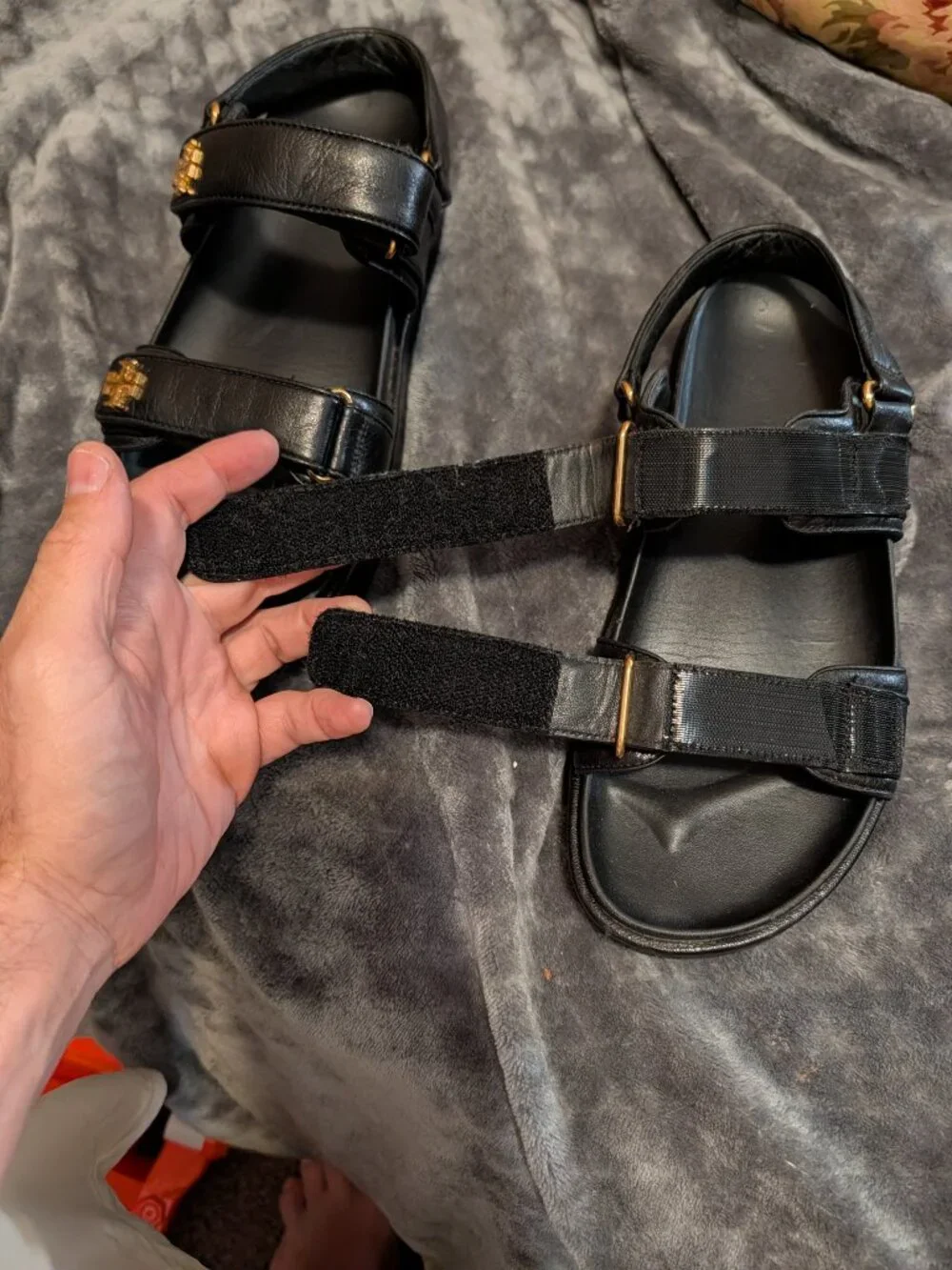 Tory Burch Kira Sport Sandals Black Leather Gold Logo Size 9M